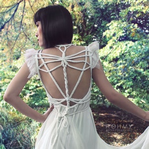 Handmade Weddingdress "Dragonfly No. 1" by ROHMY Ropework Couture /// Bridal Gown /// Evening Gown /// Eden Collection