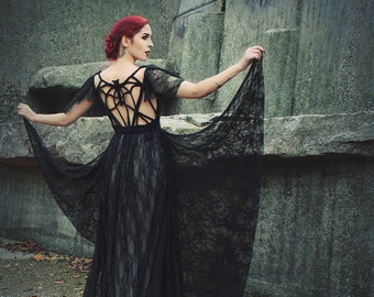 Floor-length handmade Lace- Gown "Bat" with train /// ROHMY Gold Label /// Evening Gown /// Wedding Dress /// Eden Collection