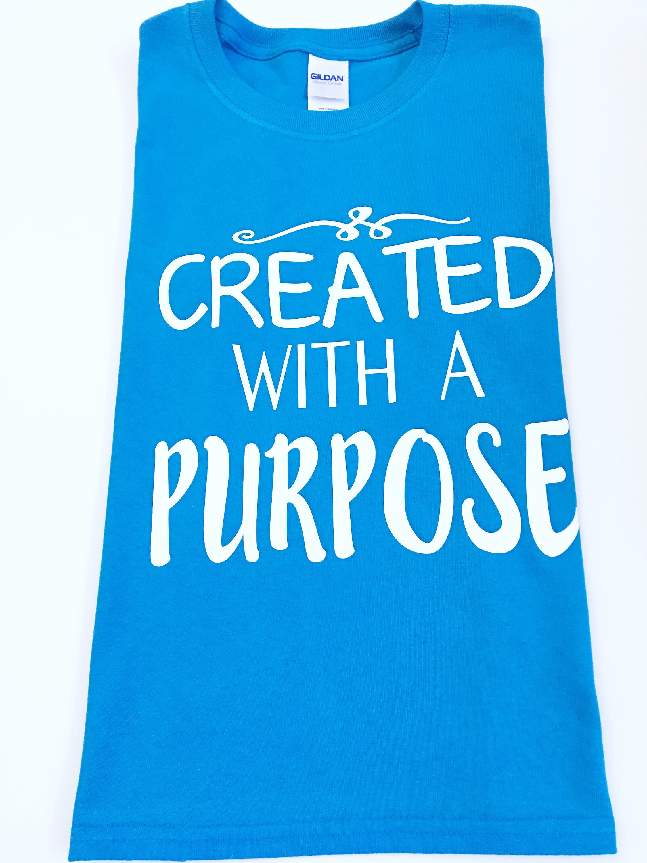 Camiseta Cristiana creada con un proposito Camiseta Cristiana creada con un proposito