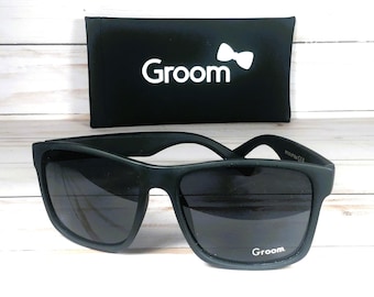 Personalized Wedding Sunglasses, Groomsmen Gift with Engraved Case