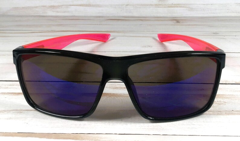 Engraved Name Sunglasses w/Biohazard Brand. For Sports, driving, gift. Unisex. afbeelding 7