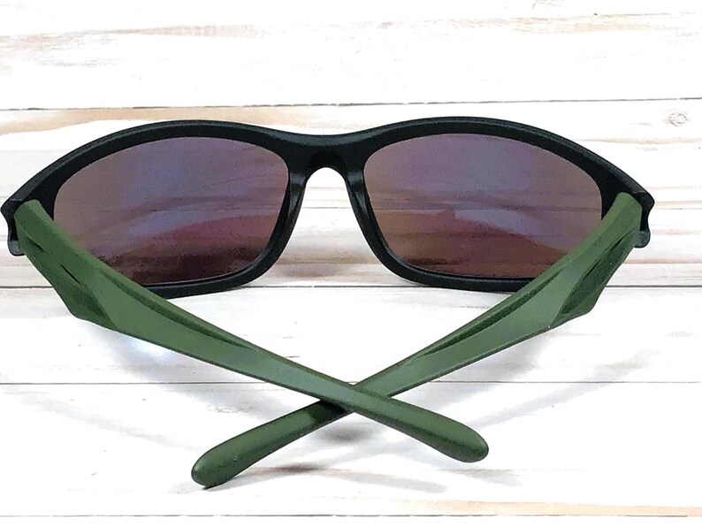 Personalized Sports Sunglasses: Engraved Name, UV Protection, Microfiber Pouch Dark Green/Mirror