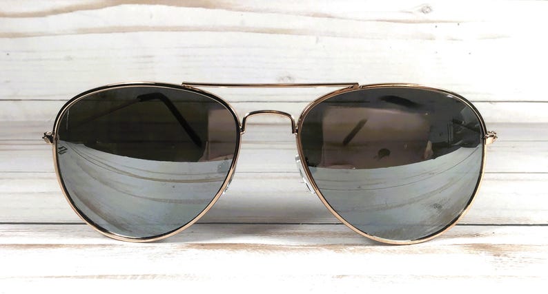 Engraved Aviator Sunglasses: Unisex. Sports, driving, fishing. A favorite! imagem 6