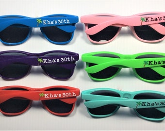 GAFAS DE SOL PERSONALIZADAS para Cumpleaños o Aniversario. Gafas de sol coloridas para lucir en tu día especial o cualquier día.