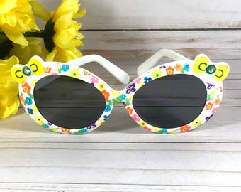 Personalized Flower Sunglasses: Engraved Kids Sunglasses with Bow