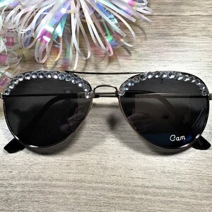 Personalized Swarovski Crystal Aviator Sunglasses: Engraved Name image 4