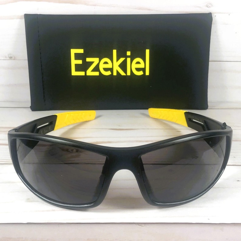 Personalized Sports Sunglasses: Ferrari Logo, Free Engraving image 2
