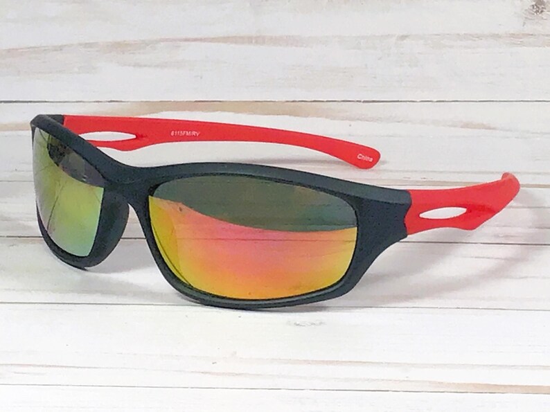 Personalized Sports Sunglasses: Engraved Name, UV Protection, Microfiber Pouch Red/Mirror lens