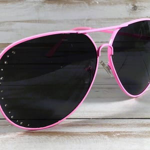 LUNETTES DE SOLEIL PERSONNALISÉES gravées d'un NOM. Qualité design. Tendance et mode. image 5