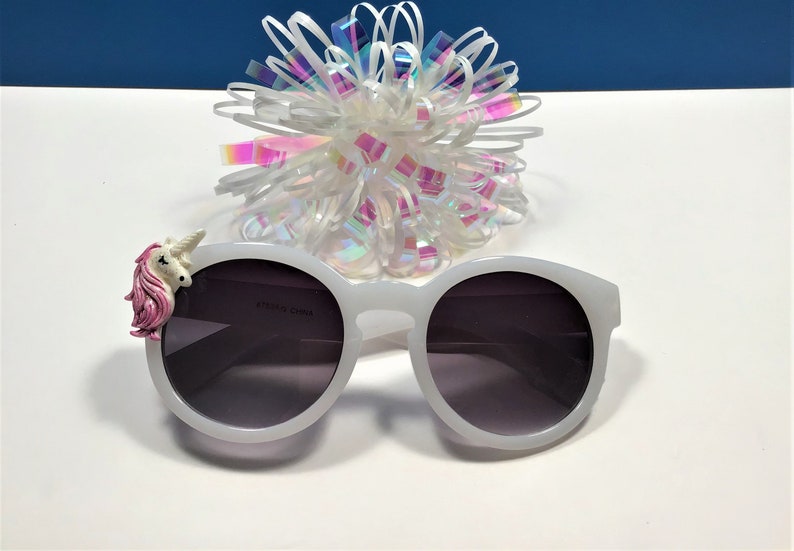 Personalized Unicorn Sunglasses: Engraved Kids Birthday Party Gift White