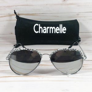 Personalized Swarovski Crystal Aviator Sunglasses: Engraved Name image 3