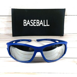 Engraved Sports Sunglasses: Mirrored Lens, UV Protection, Personalized Case zdjęcie 1