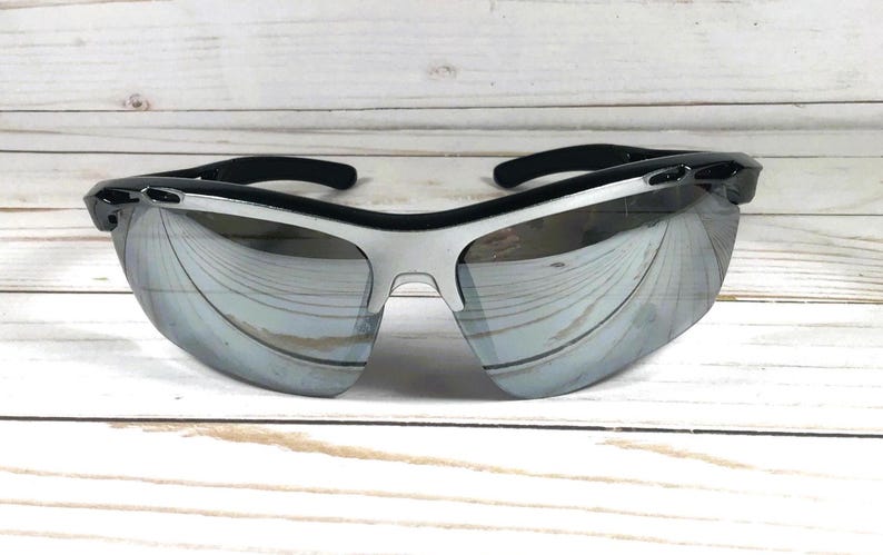 Engraved Mirrored Wrap Sunglasses: Free Personalized Pouch Silver/Black