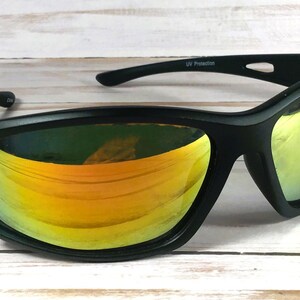 Engraved Sports Sunglasses: Mirrored Lens, UV Protection, Personalized Case zdjęcie 8