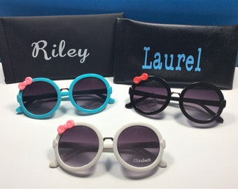 FREE ENGRAVING on Girl's Round Sunglasses with a Bow! How adorable is this sunglass?