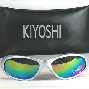 Personalized Kids Sunglasses: Engraved Name, Mirror Lens. afbeelding 7
