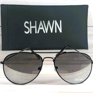 Engraved Aviator Sunglasses: Unisex. Sports, driving, fishing. A favorite! Black