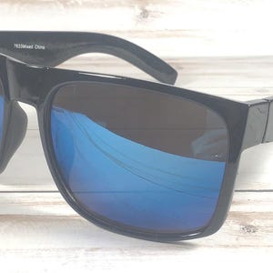 NOMBRE GRABADO GRATIS en gafas de sol clásicas. Calidad de diseñador. Regalo ideal para amigos, hombres o mujeres. imagen 10