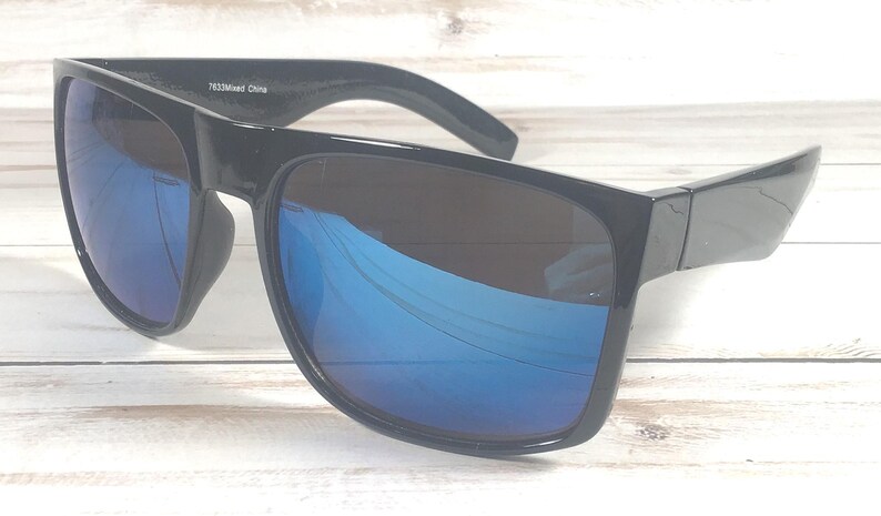 NOMBRE GRABADO GRATIS en gafas de sol clásicas. Calidad de diseñador. Regalo ideal para amigos, hombres o mujeres. imagen 10