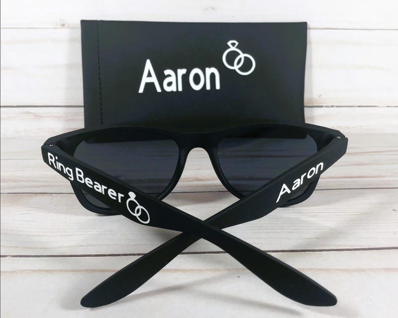 KIDS Personalized Wayfarer Sunglasses - Ring Bearer Gift - Age 2-8. A favorite! afbeelding 5