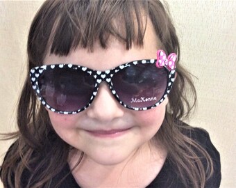 Childrens White Sunglasses Girls Boys Kids Childs Small Shade Sunnies KR001 Childrens White Sunglasses Girls Boys Kids Childs Small Shade Sunnies KR001