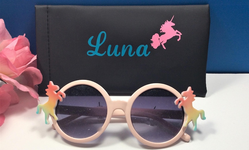 Personalized Unicorn Sunglasses: Engraved Name, UV Protection bild 2