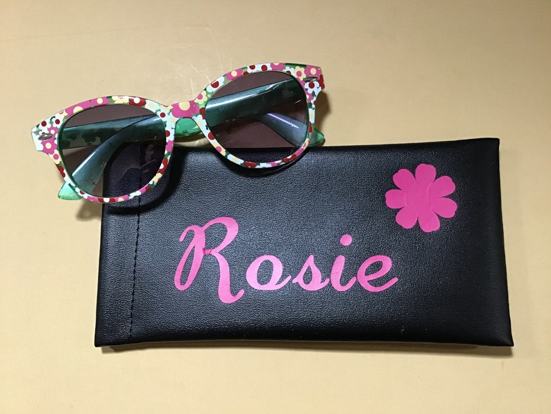 Personalized Flower Sunglasses: Free Engraving, UV Protection Gr/pink/white