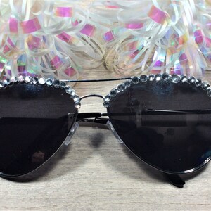 Personalized Swarovski Crystal Aviator Sunglasses: Engraved Name image 6