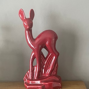 Figurina d&#39;epoca Art Déco francese raffigurante una cerva o un cervo di Charles Lemanceau (1905-1980) di St.Clement FRANCIA