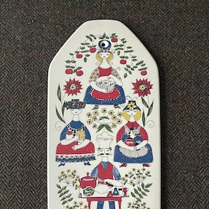Figgjo Flint FF Mons og Mille Large Cheese Board, Turi Design Norway - Mid Century - Hand Painted Silk Screen
