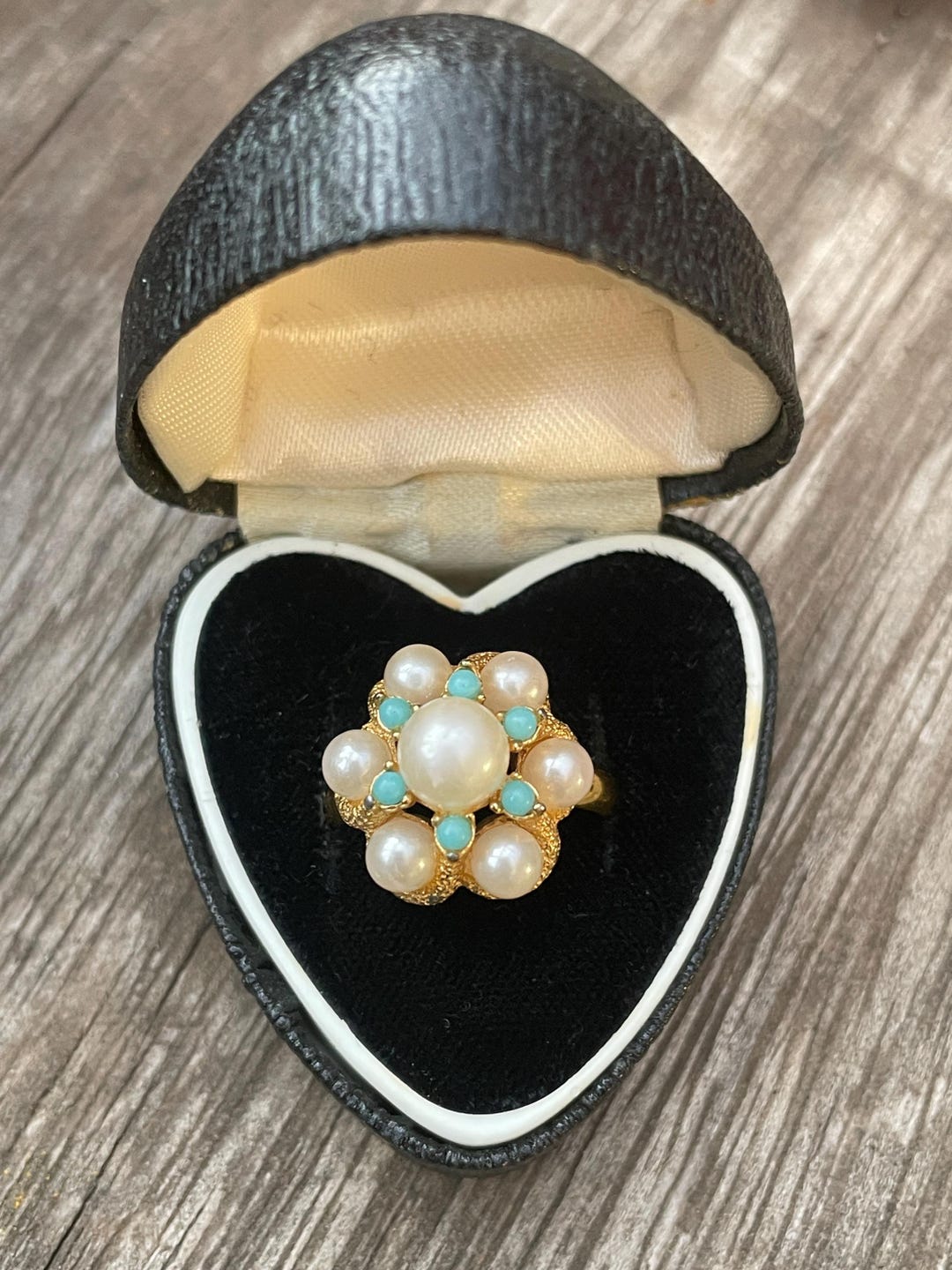 Vintage Faux Turquoise and Pearl Flower Ring - AVON - Etsy