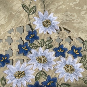 Vintage Tablecloth Embroidered Michaelmas Daisies - Yellow - Summer