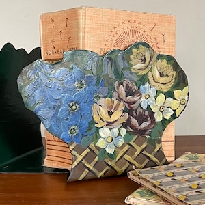 Vintage Hand Painted Flower Basket Metal Bookends