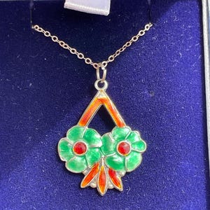 Vintage Art Deco, Silver, Enamelled Flower Necklace - Silver & Enamel