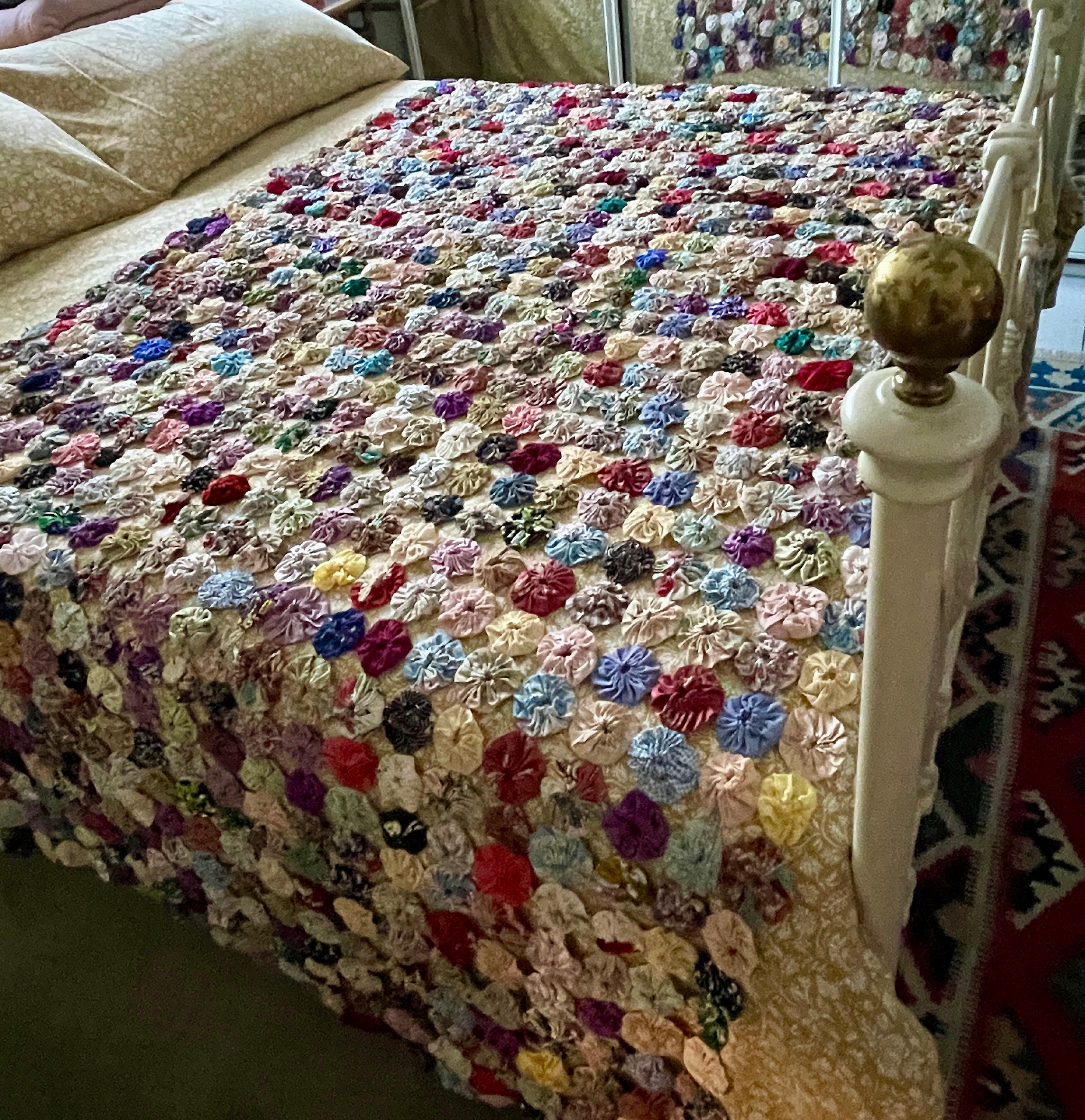 Hand Made Vintage Suffolk Puff or Yo yo Throw or Quilt 210cm X 110cm Many Wonderful Different Vintage Fabrics Etsy Canada