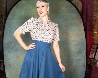 Jeanette, short-sleeved 40s dress with circle skirt