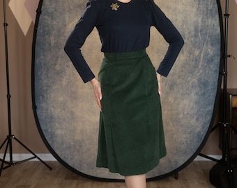 Anita, flared 40s skirt with pockets made of cord