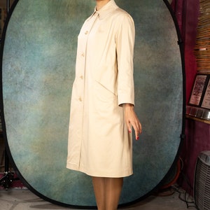 Viola, straight cut, knee-length coat in the style of the 50s image 3