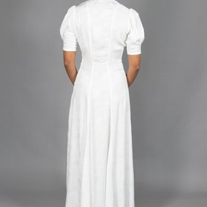 Mabel bridal gown made of light viscose in the style of the 40s image 3