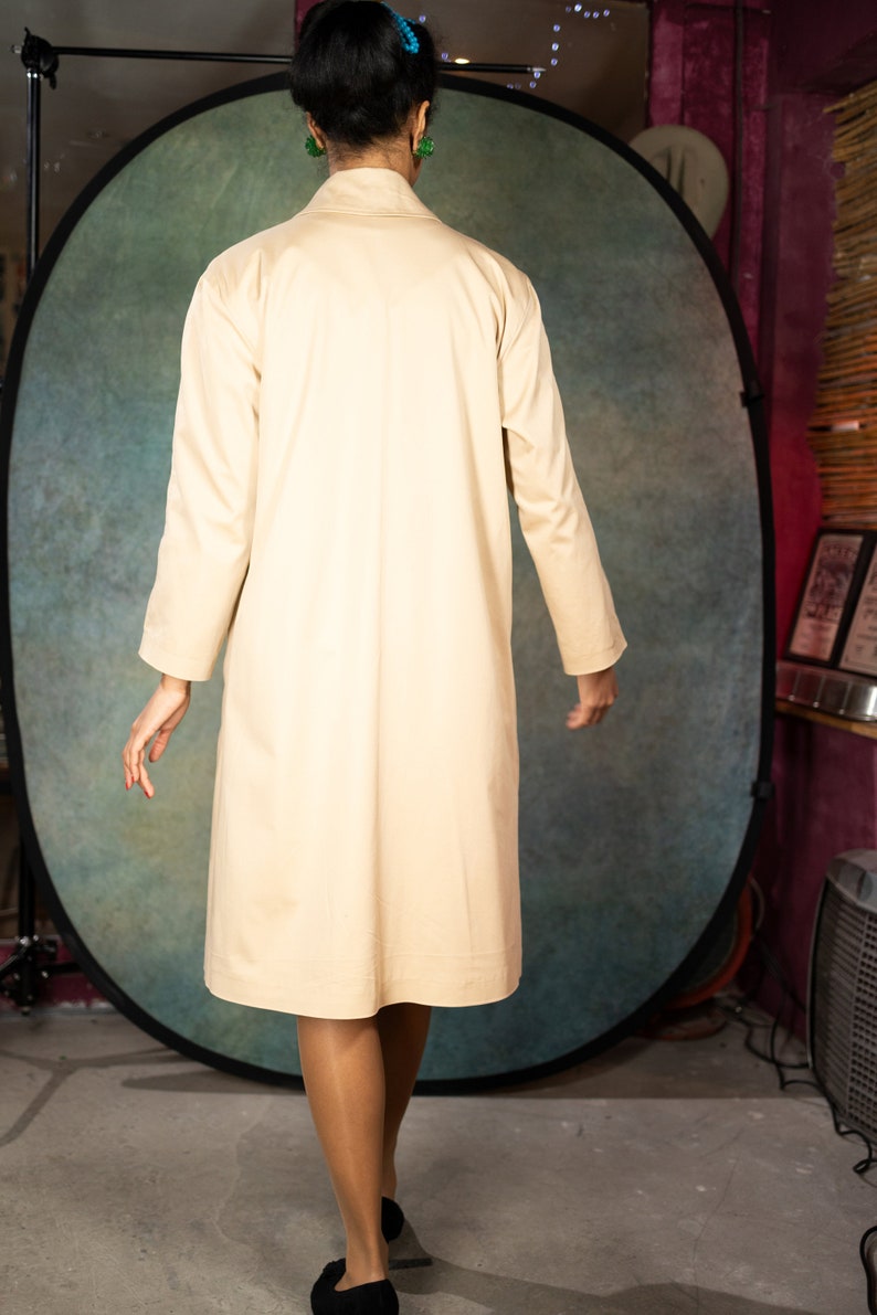 Viola, straight cut, knee-length coat in the style of the 50s image 4