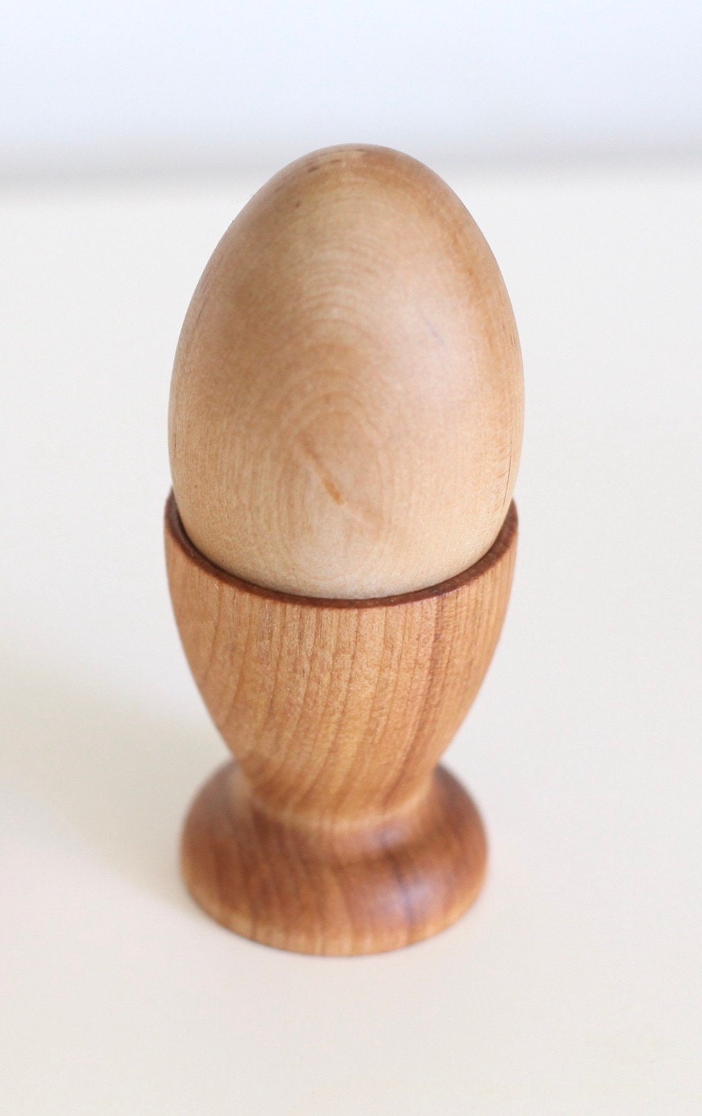 Montessori egg and cup -  France