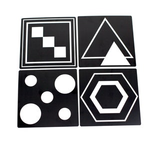 Quatre cartes double face pour bébé noir et blanc - cartes Montessori noir et blanc