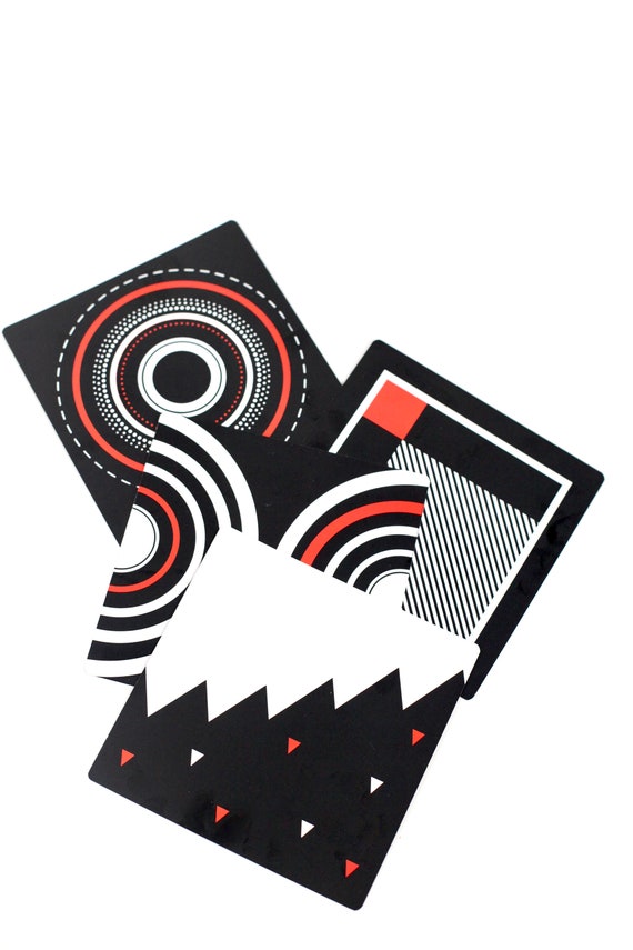 Quattro carte bianche e nere per neonati a doppia faccia Carte Montessori  in bianco e nero -  Italia