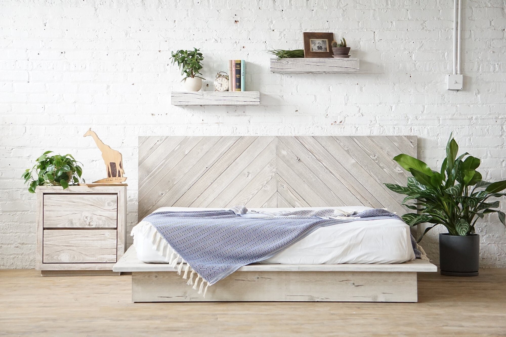 Short wood headboard discount
