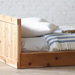 American made furniture. Daybed. Platform bed frame. Headboard. Natural solid wood. Refined rustic. Modern. Farmhouse. Mountain cabin. Cottage style. Heirloom quality. Sustainably sourced materials. Outdoors inspired. Antique inspired. Bedroom.