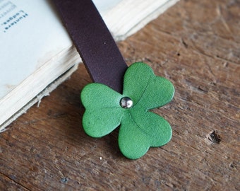 Personalized Leather Shamrock Bookmark / Custom Engraved Book Lover Gift Ideas / Made In Canada