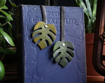 Monstera Leaf Bookmark - Second Edition // Plants // Handcrafted // Leather Bookmark // Book Accessories // Bibliophile // Reader