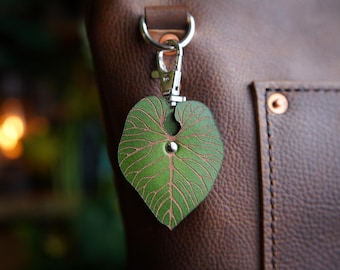 Philodendron Leaf Leather Bag Charm / Zipper Pull / Purse Accessories / Rare Plant Lover Gift Ideas / Tote Backpack Flair / Made In Canada