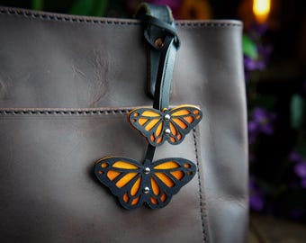Butterfly Leather Bag Charm / Spring Garden Keychain / Purse Flair Cute Tote Accessories / Cottagecore Gift Ideas / Fae Larp Cosplay