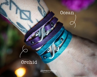 Pulsera de envoltura de serpiente / Pulsera de cuero / Serpiente mundial / Jormungandr / Pagano / Nórdico / Vikingo / Mitología / Serpiente / Hecho en Canadá